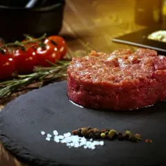 Najlepsza wołowina na tatar: polędwica, ligawa czy udziec?
