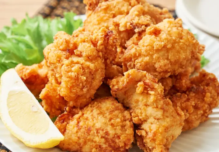 Domowy kurczak jak z KFC: Sekretny przepis na chrupkość i soczystość