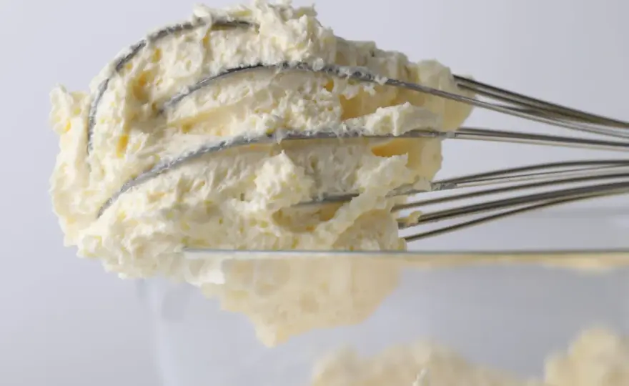 Krem z mascarpone bez śmietany - idealny przepis i triki!