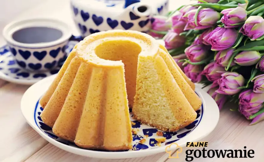 Babka na maślance - wilgotna i bez zakalca. Sprawdź!