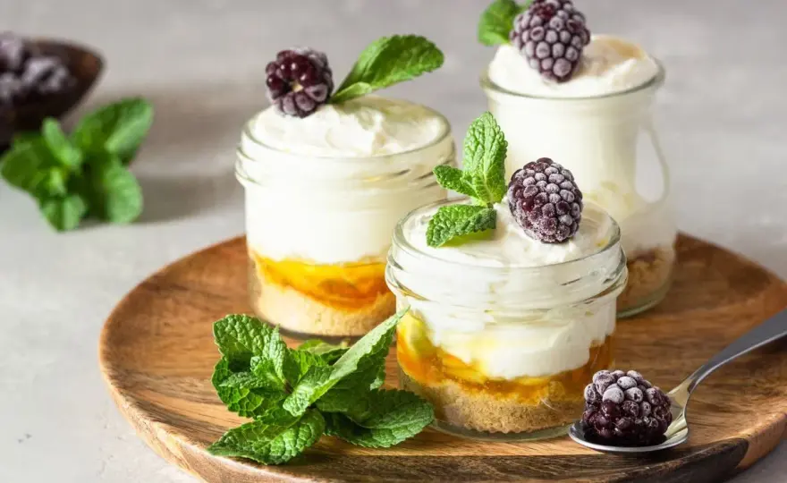 Keto desery - Jak je zrobić, by smakowały i nie psuły diety?