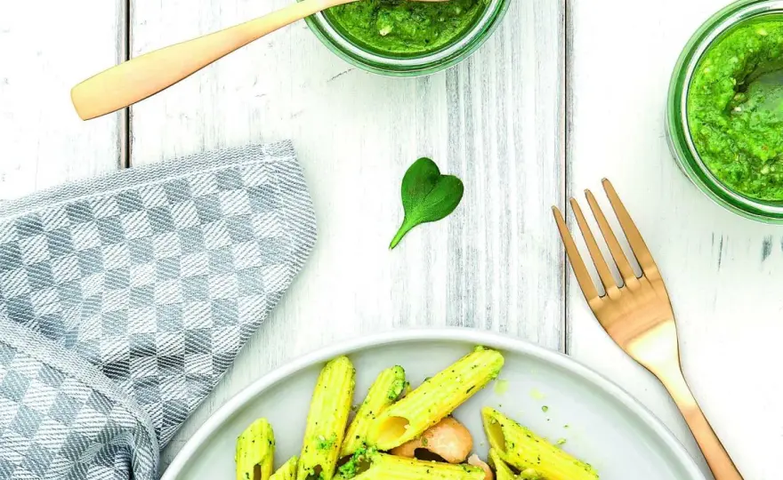 Makaron z pesto ze słoika - Zrób go idealnie w 15 minut!