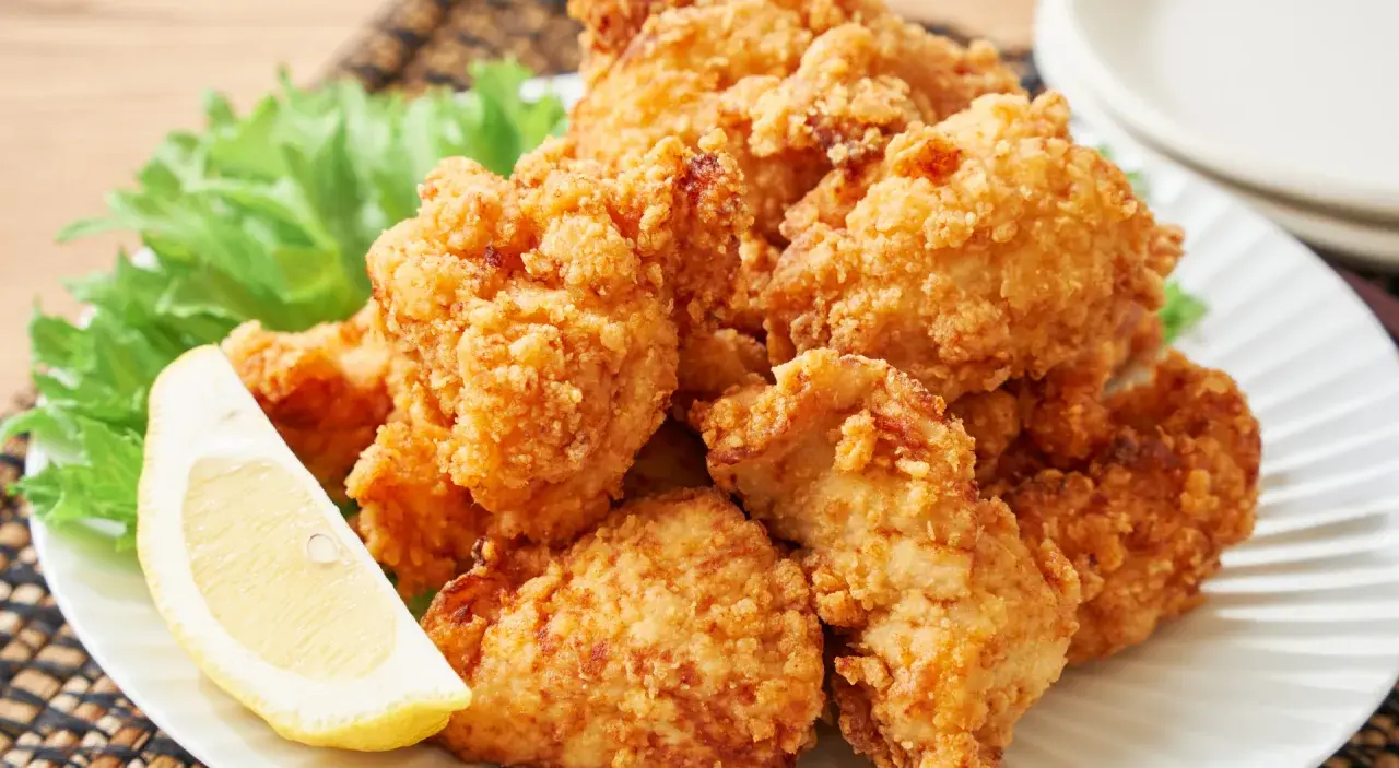 Domowy kurczak jak z KFC: Sekretny przepis na chrupkość i soczystość
